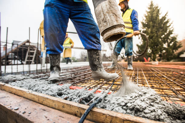 Best Concrete Pool Decks in Auburn Hills, MI